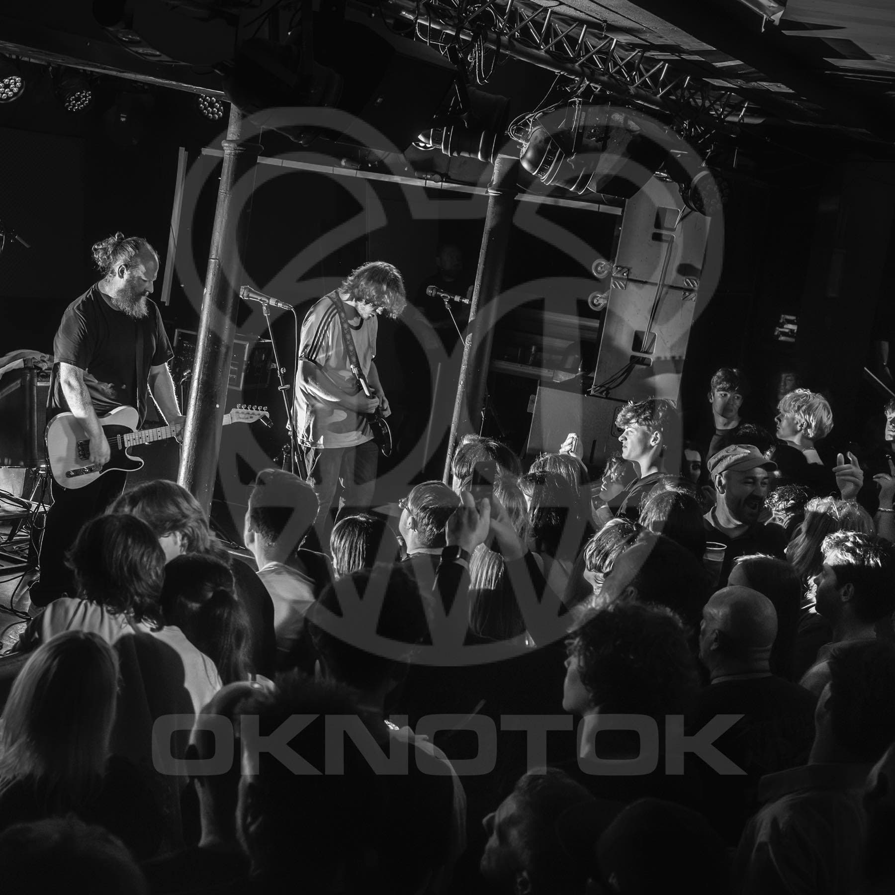 OKNOTOK on stage lights